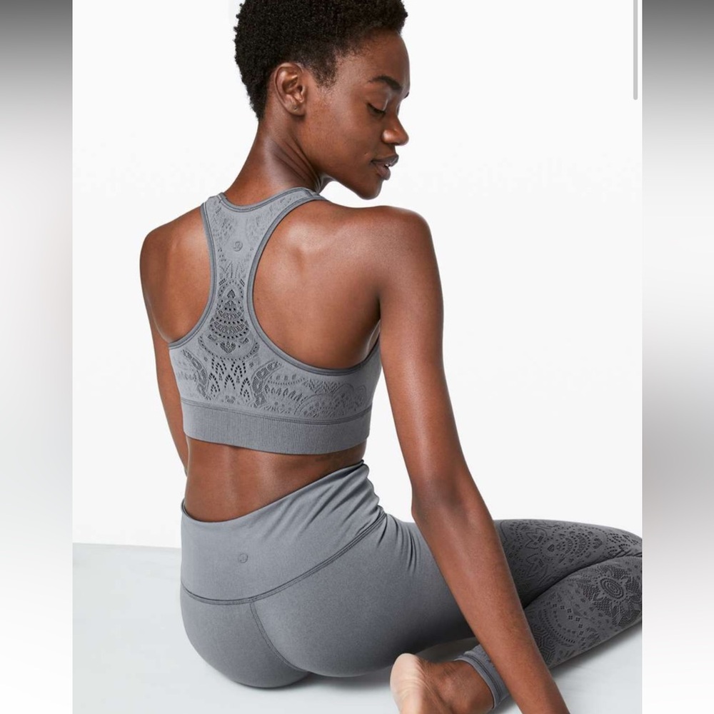 Lululemon Reveal Bra *Zen Expression